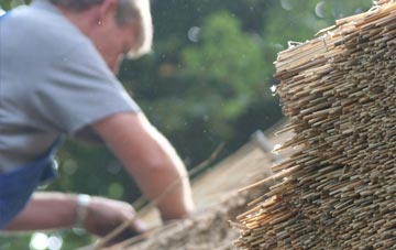 professional Winding Wood thatchers